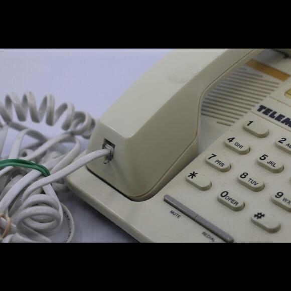 Vintage Telemax CP-268 Desk Phone | 20-Memory Speaker Telephone | Retro Office - Picture 4 of 9